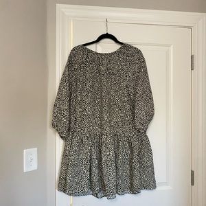 Selling dress